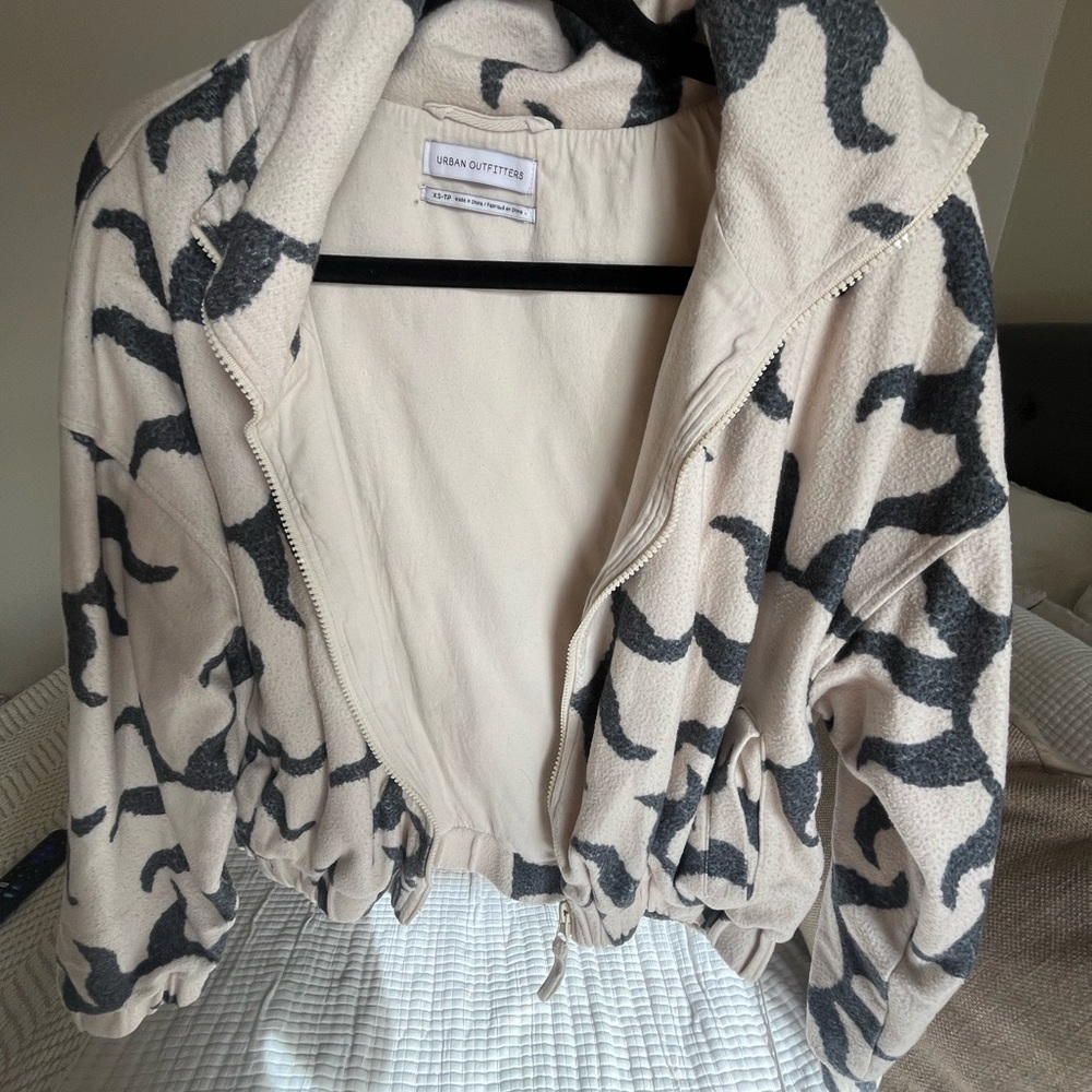 Urban Outfitters Cream and Gray Patterned Jacket